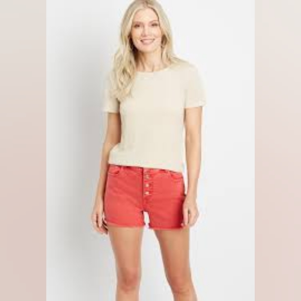 Maurices High Rise Red Button Fly Fray 3.5in Shorts NWT
